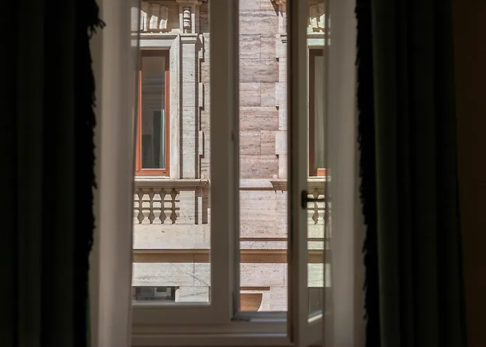 The Couper Umilta Roma